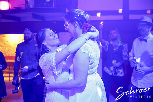 Get together Wedding Love  (EFTS-251012-20-07-15-2113)