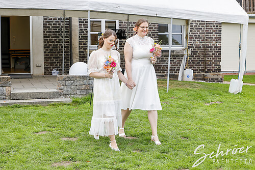 Get together Wedding Love  (EFTS-251012-16-56-40-9401)