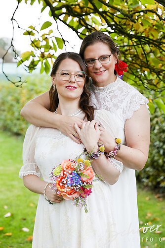 Get together Wedding Love  (EFTS-251012-18-02-36-0589)