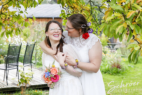 Get together Wedding Love  (EFTS-251012-18-04-30-0700)