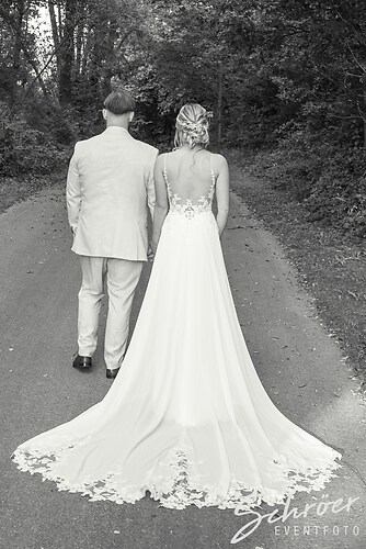 Hochzeit Jana und Arthur Schneider 20.09.2024  (EFTS-240920-18-21-30-3205)