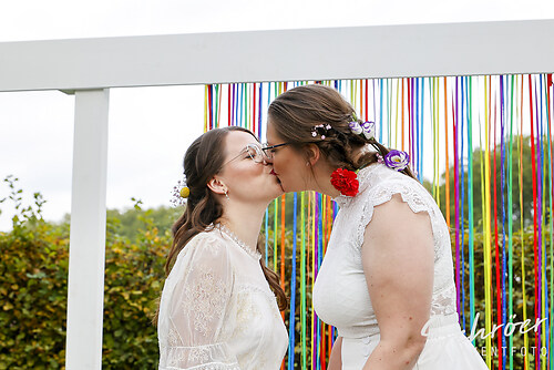 Get together Wedding Love  (EFTS-251012-17-16-35-9841)