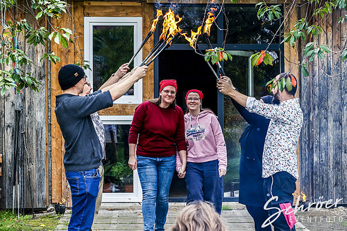 Get together Wedding Love  (EFTS-251012-12-04-12-8210)