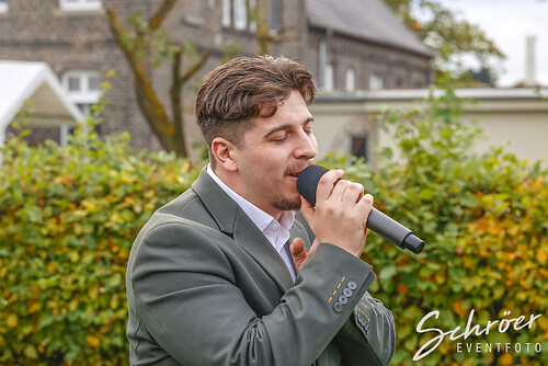 Get together Wedding Love  (EFTS-251012-17-35-19-0255)