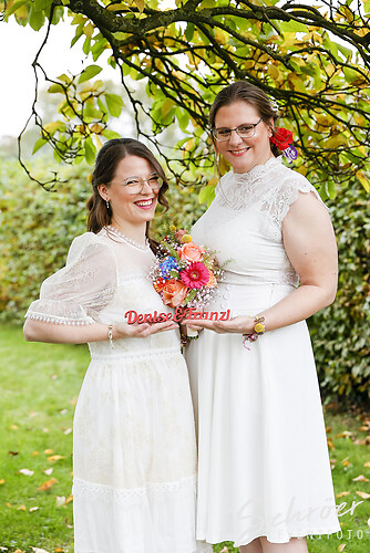 Get together Wedding Love  (EFTS-251012-18-01-11-0574)