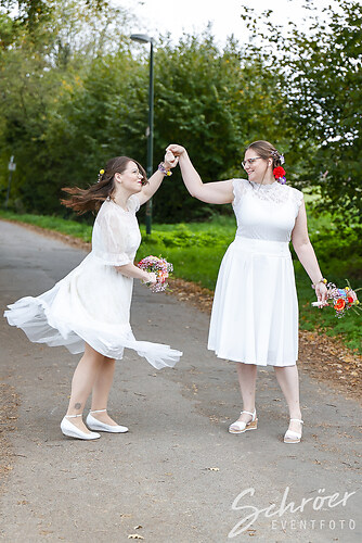 Get together Wedding Love  (EFTS-251012-18-14-36-0873)