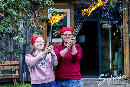 Get together Wedding Love  (EFTS-251012-12-05-37-8279)