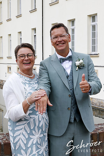 Beate und Dirk Elsche am 11.07.2025 in Schloss Westerholt Herten (EFTS-250711-12-44-24-348