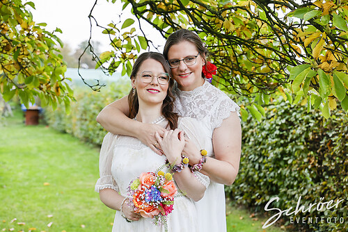 Get together Wedding Love  (EFTS-251012-18-02-32-0585)