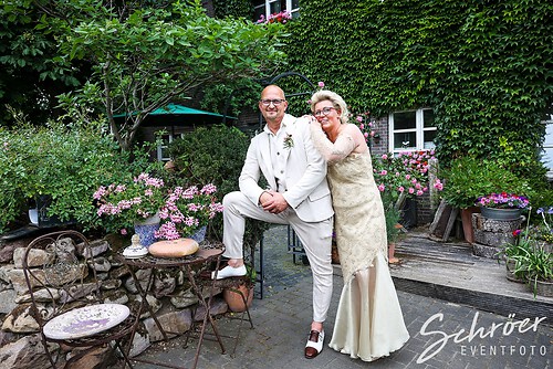 Hochzeit Heike und Edward Ted van Schie am 03.06.2022 (EFTS-220603-18-40-01-3584)