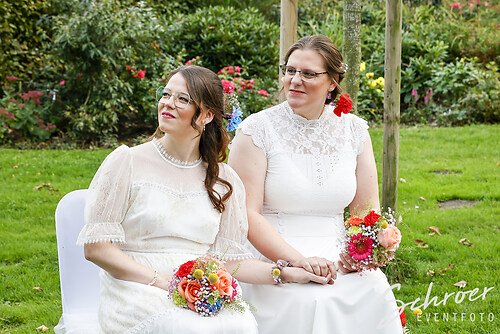 Get together Wedding Love  (EFTS-251012-17-12-27-9763)