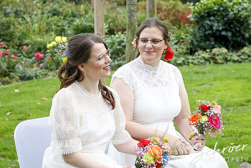 Get together Wedding Love  (EFTS-251012-17-02-20-9549)