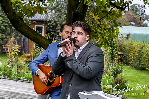 Get together Wedding Love  (EFTS-251012-16-57-26-9421)