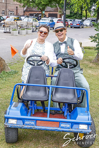 Beate und Dirk Elsche am 11.07.2025 in Schloss Westerholt Herten (EFTS-250711-12-54-34-366
