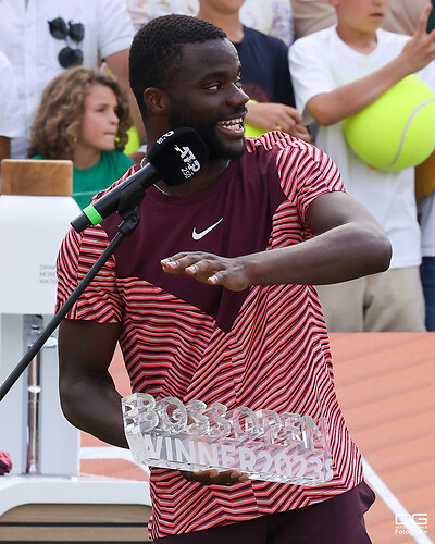 boss-open_atp250_stuttgart_struff-tiafoe_finale_2023-06-18_foto-detlef-gottwald_K06_1580