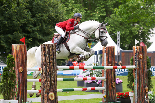 pfingstturnier_springen-24_bettina-eufinger_2025-06-07_foto-detlef-gottwald_K06_0616