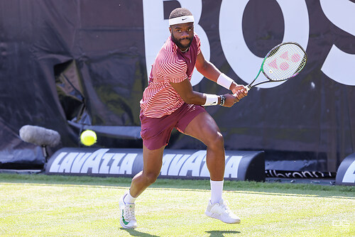 boss-open_atp250_stuttgart_musetti-tiafoe_2023-06-16_foto-detlef-gottwald_K06_0059