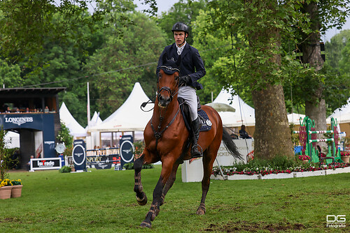 Philipp Brodhecker (GER) _ Chilano Blue _ pfingstturnier_2024-05-19_foto-detlef-gottwald_K