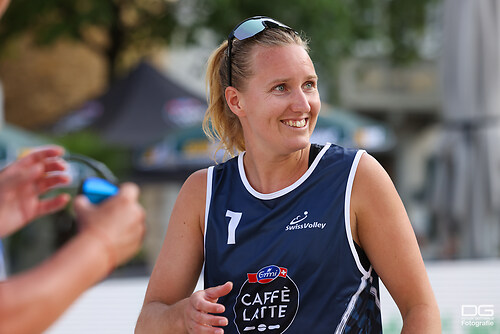ecl-beachtour_schaffhausen_livia-stolz-nadine-demierre-sui_vs_tina-thurin-sanna-thurin-swe