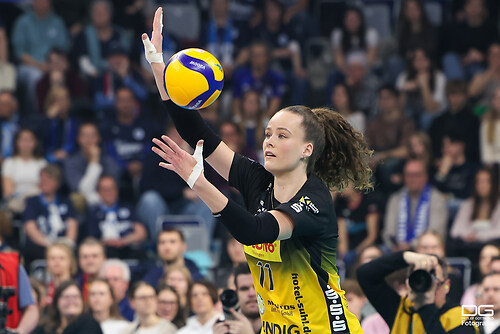 dvv-pokalfinale_suhl-stuttgart_2026-02-28_foto-detlef-gottwald_K08_1297