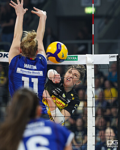 dvv-pokalfinale_suhl-stuttgart_2026-02-28_foto-detlef-gottwald_K08_2499