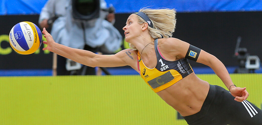 ludwig-kozuch-vs-nndruga-franco_beachvolleyball-wm_2019-07-02_foto-detlef-gottwald_K01_160 | Ludwig / Kozuch GER- Nnodruga / Franco NGR | Beachvolleyball-WM 2019 | 02.07.2019 | Foto: Detlef...