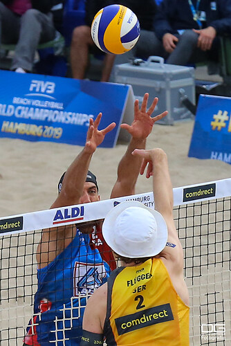 bourne-crabb-vs-ehlers-flueggen_beachvolleyball-wm_2019-07-04_foto-detlef-gottwald_K01_269