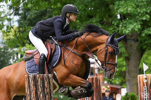 pfingstturnier_springen-24_kristina-klebanova_2025-06-07_foto-detlef-gottwald_K06_1078