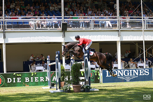 Tobias Meyer (GER) Coupe Gold _ pfingsturnier_springen-obermayr_2023-05-29_foto-detlef-got