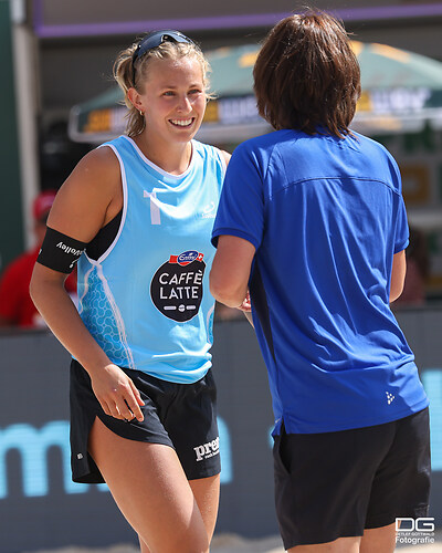ecl-beachtour_schaffhausen_menia-bentele_annique-niederhauser_vs_livia-stolz_nadine-demier