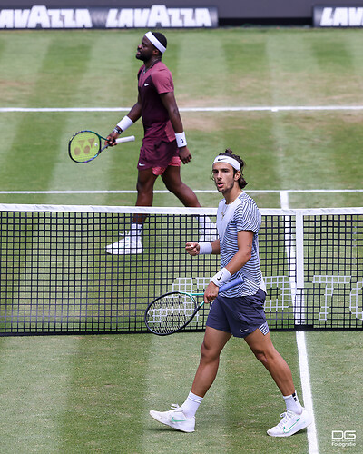 boss-open_atp250_stuttgart_musetti-tiafoe_2023-06-16_foto-detlef-gottwald_K06_0346