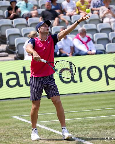 boss-open_atp250_stuttgart_hurkacz-watanuki_2023-06-14_foto-detlef-gottwald_K06_0331