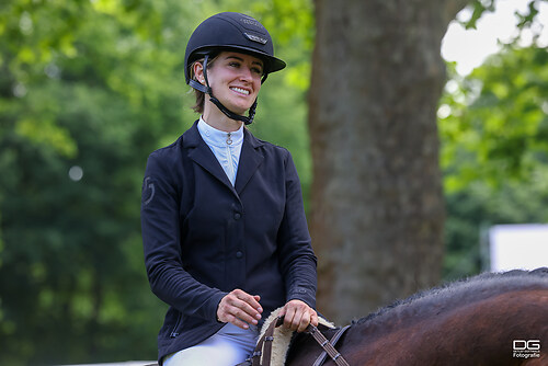 pfingstturnier_springen-24_louise-wintzer_2025-06-07_foto-detlef-gottwald_K06_1860