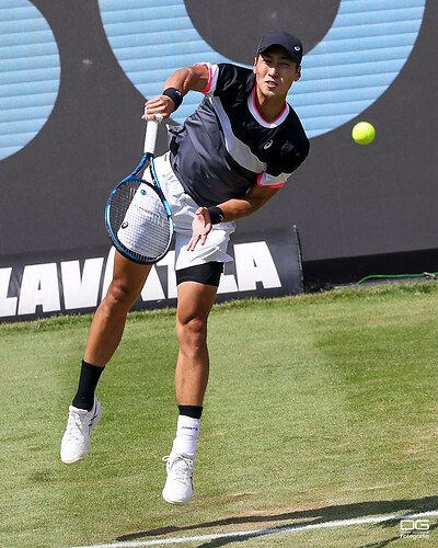 boss-open_atp250_stuttgart_hurkacz-watanuki_2023-06-14_foto-detlef-gottwald_K06_0518