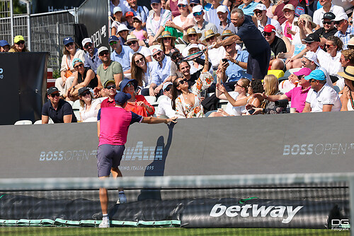 boss-open_atp250_stuttgart_struff-hurkacz_2023-06-17_foto-detlef-gottwald_K06_0902