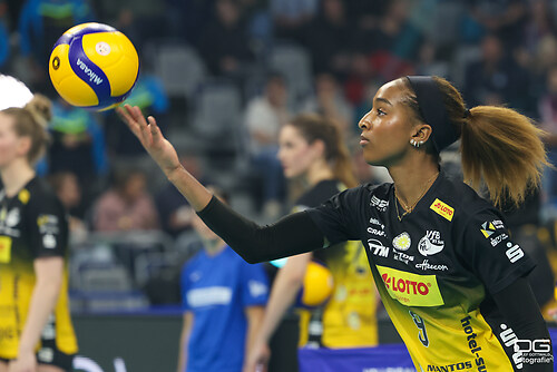 dvv-pokalfinale_suhl-stuttgart_2026-02-28_foto-detlef-gottwald_K08_0545