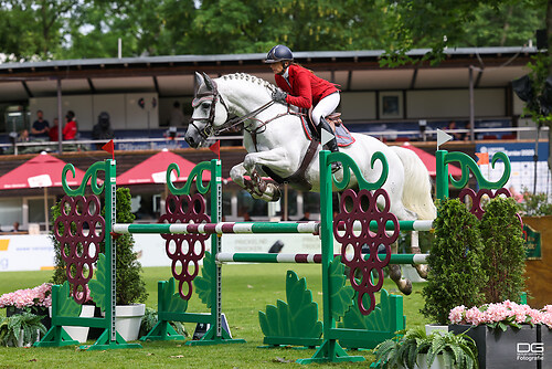 pfingstturnier_springen-24_bettina-eufinger_2025-06-07_foto-detlef-gottwald_K06_0626