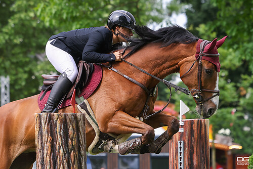 pfingstturnier_springen-24_karen-boos-pegler_2025-06-07_foto-detlef-gottwald_K06_0339