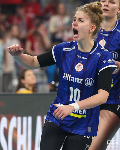 dvv-pokalfinale_suhl-stuttgart_2026-02-28_foto-detlef-gottwald_K08_3842