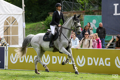 pfingstturnier_springen-24_louise-wintzer_2025-06-07_foto-detlef-gottwald_K06_0176