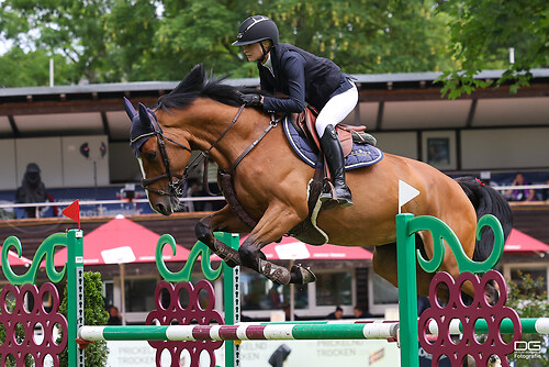 pfingstturnier_springen-24_kristina-klebanova_2025-06-07_foto-detlef-gottwald_K06_1096