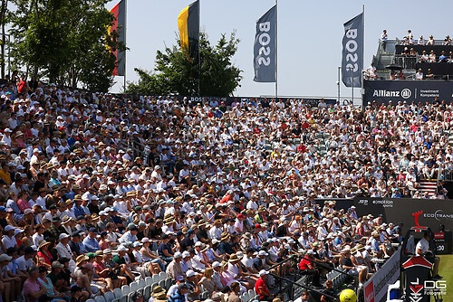 Alexander ZVEREV (GER) - Brandon NAKASHIMA (USA)_K06_1373