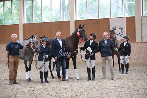 Siegerehrung Stutenleistung0184