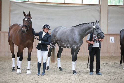 Siegerehrung Stutenleistung0001