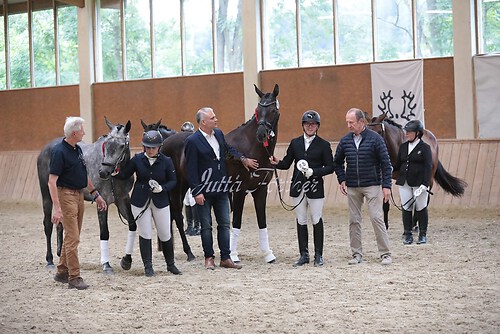 Siegerehrung Stutenleistung0175