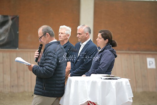 Siegerehrung Stutenleistung0033