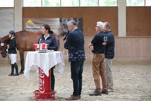 Siegerehrung Stutenleistung0119