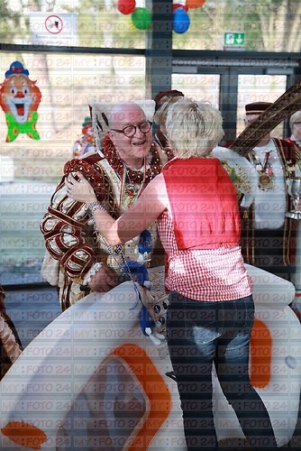 Mayen19_Prinzenschwimmen - 25