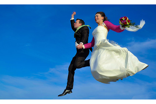 Hochzeit_Sprung_Paar