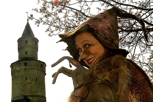 Idstein Hexenturm mit Hexe 2003